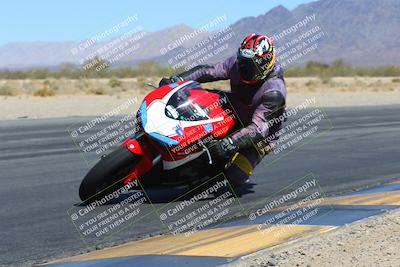 media/Mar-24-2025-Moto Forza (Mon) [[57ce5c5cff]]/1-Advanced Group/Session 3 (Turn 6 Inside)/